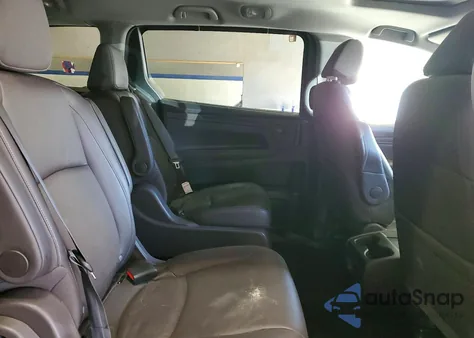 2022 Honda Odyssey Exl z USA, uszkodzony, nr VIN 5FNRL6H73NB062830